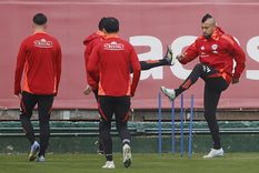 Arturo Vidal durante el entrenamiento de Chile ante de enfrentar a la Selección argentina. Arturo Vidal durante el entrenamiento de Chile ante de enfrentar a la Selección argentina.
