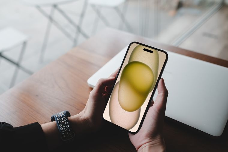 ARCA subastará teléfonos iPhone en las próximas semanas.