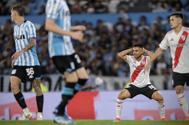 ¡Para agarrarse la cabeza! River cerró un año bastante irregular en el Cilindro de Avellaneda. Foto: Fotobaires
