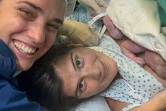 Jazmín Beccar Varela, su mujer Sofía y su hija Simona Foto: Instagram Jazbeccar.