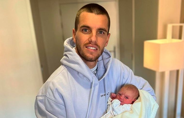 Giovani Lo Celso Nació la hija de Gio Lo Celso.