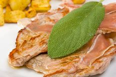 Saltimbocca a la romana Una receta simple y deliciosa en pocos minutos. Foto: Shutterstock