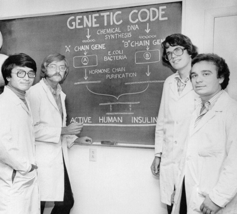 En 1978, científicos de City of Hope, en California, "engañaron" a la bacteria E. coli para que produjera insulina humana sintética modificándola genéticamente, y revolucionaron el tratamiento de la diabetes.