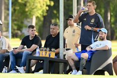 Lionel Scaloni junto a Claudio Tapia. Foto: @Argentina Lionel Scaloni junto a Claudio Tapia. Foto: @Argentina
