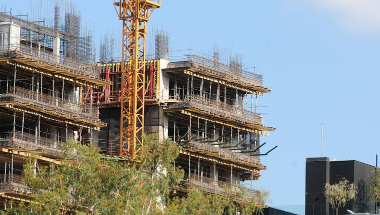 El costo laboral en las construcciones se incrementó más de un 90%. Foto: ALF PONCE MERCADO / MDZ