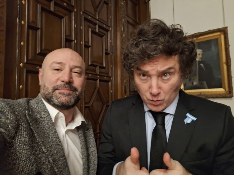 El titular de la Agencia Nacional de Discapacidad, Diego Spagnuolo, abogado personal de Javier Milei, fue removido oficialmente de su cargo.