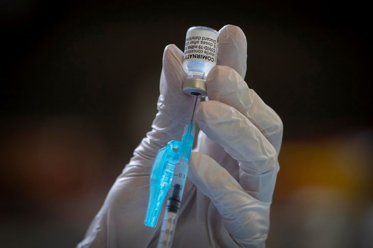 La vacuna Pfizer fue sometida a nuevos estudios sobre su eficacia en el tiempo Foto: Agencia EFE