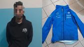 El suceso ocurrió en Ituzaingó, zona oeste. En la imagen, la campera de Franco Colapinto que le regaló a un fan. El suceso ocurrió en Ituzaingó, zona oeste. En la imagen, la campera de Franco Colapinto que le regaló a un fan.