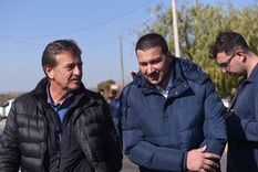 El gobernador reconoció la gestión del concejal y candidato radical a la intendencia de Maipú para concretar la obra. Foto: Prensa Gobierno de Mendoza