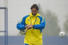 Diego Martínez patea el tablero en Boca. Foto: @BocaJrsOficial Diego Martínez patea el tablero en Boca. Foto: @BocaJrsOficial