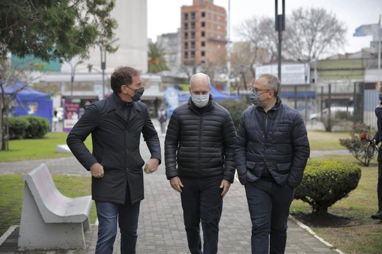 Diego Santilli ya recorre la provincia de Buenos Aires. Foto: Gentileza