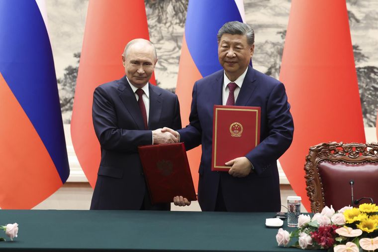Vladimir Putin y Xi Jinping, Rusia y China son naciones amigas. Foto Efe