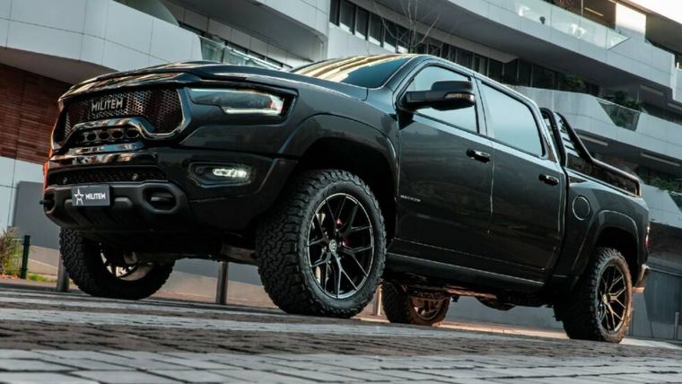 RAM 1500 TRX Magnum 700