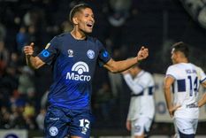 El mediocampista, con un golazo, le dio el triunfo a su equipo. Foto: Fabián Salamone / MDZ