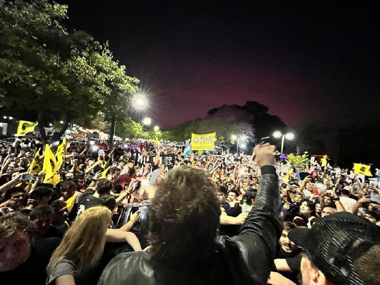 Javier Milei se presentó ante una multitud en Corrientes Foto: La Libertad Avanza