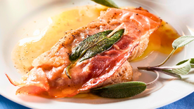 Descubre cómo preparar saltimbocca de pollo en casa: guía completa Foto: Shutterstock