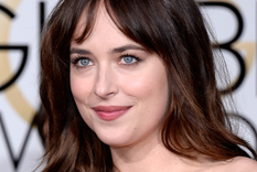 Dakota Johnson acompañó a Chris Martin en algunos países de su gira mundial del 2022. Dakota Johnson acompañó a Chris Martin en algunos países de su gira mundial del 2022.