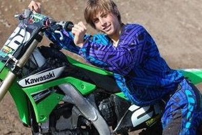 MDZol | Franco con su moto.