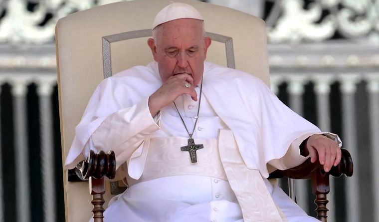 Este miércoles, el Papa publicará sus memorias Foto: EFE