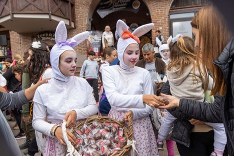 Villa General Belgrano se prepara para vivir la 56° edición de la Fiesta Nacional de la Masa Vienesa en el marco de Semana Santa. Villa General Belgrano se prepara para vivir la 56° edición de la Fiesta Nacional de la Masa Vienesa en el marco de Semana Santa.