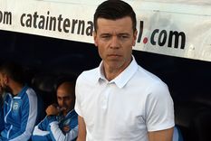 Solari no convocó a uno de los últimos refuerzos del Tomba para el choque con Gremio. Foto: ALF PONCE MERCADO / MDZ Solari no convocó a uno de los últimos refuerzos del Tomba para el choque con Gremio. Foto: ALF PONCE MERCADO / MDZ