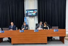 finalizo la audiencia en la junta electoral nacional: el gobierno aseguro que tiene 15 mil millones de pesos para la reimpresion