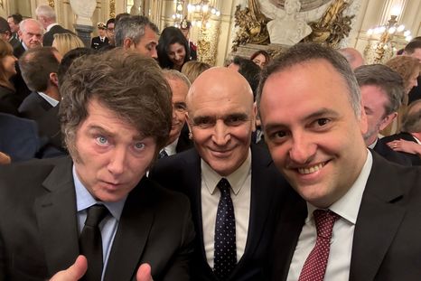 Javier Milei, José Luis Espert y Manuel Adorni Foto: X (@jlespert) Javier Milei, José Luis Espert y Manuel Adorni Foto: X (@jlespert)