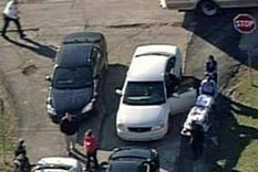 hombres armados en una escuela en pittsburg hieren a 3 estudiantes