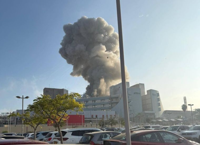 Irán atacó con misiles el Hospital Soroka en Israel
