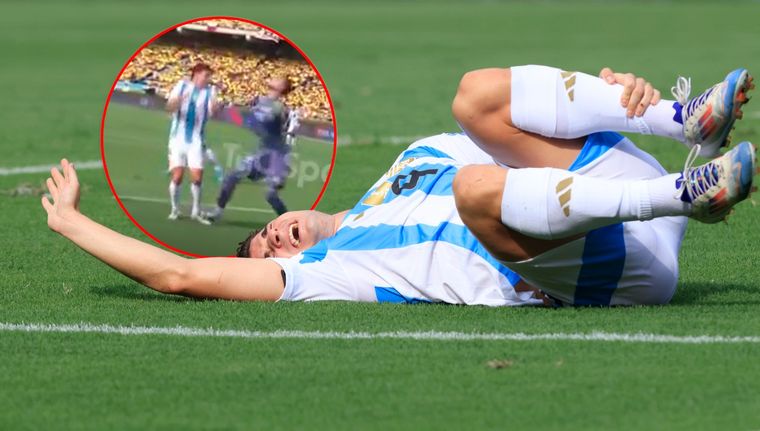 Julián Álvarez recibió un fuerte pisotón por parte del arquero de Colombia. Foto: EFE y captura TyC Sports