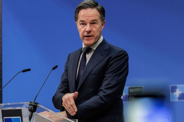 Mark Rutte, titular de la OTAN, buscó justificar la decisión de Estados Unidos. Foto Dpa Mark Rutte, titular de la OTAN, buscó justificar la decisión de Estados Unidos. Foto Dpa