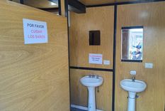 Los baños fueron reparados tras las críticas. Foto: Osvaldo Valle