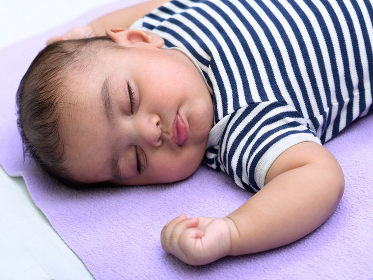 El cerebro de un bebé se está moldeando a partir de las experiencias relacionales.