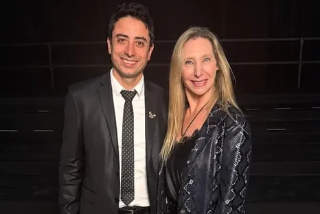 Enzo Fullone junto a Karina Milei. Foto: @fulloneenzo Enzo Fullone junto a Karina Milei. Foto: @fulloneenzo