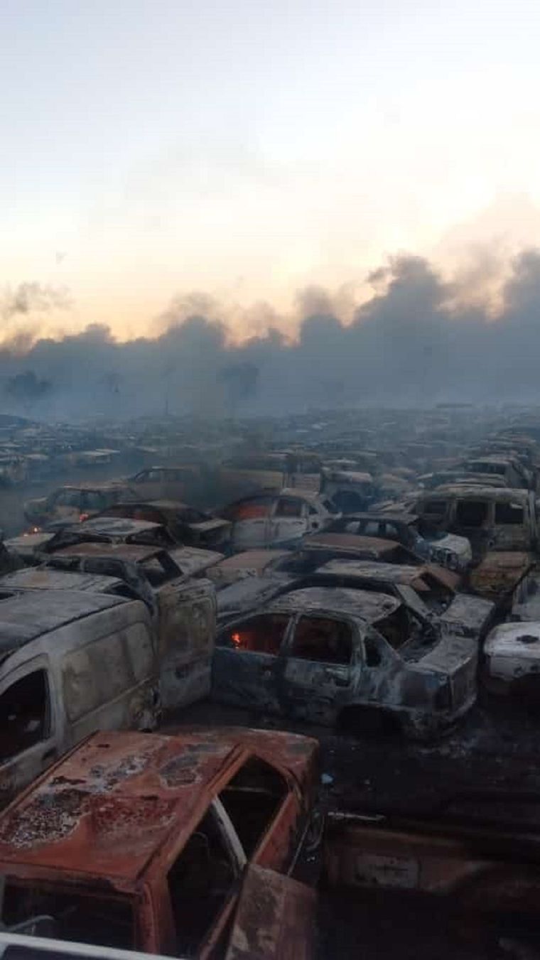 Así quedaron los autos quemados en San Agustín Foto: Gentileza