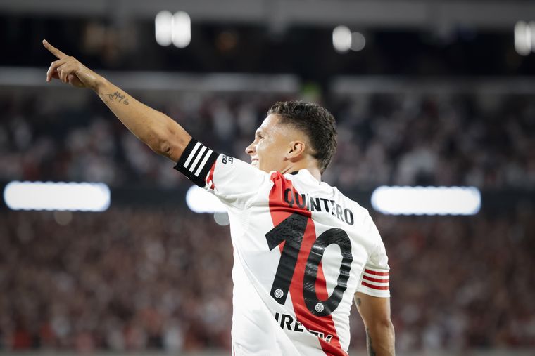 Goleador, genio y figura. De la mano de Juanfer Quintero, River volvió a ganar en el Monumental después de casi cinco meses.&nbsp;