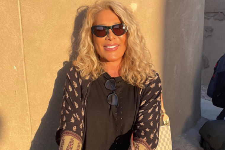 Reina Reech ya se recupera en su casa junto a su familia. Reina Reech ya se recupera en su casa junto a su familia.