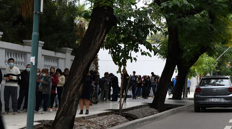Las entradas de la Vendimia se tienen que canjear físicamente. Las entradas de la Vendimia se tienen que canjear físicamente.