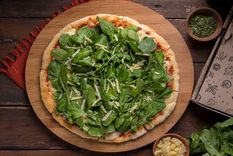 El chef Martín Colazo, chef ejecutivo de Tomasso, comparte todos los detalles para hacer esta deliciosa pizza en casa. Foto: Unsplash