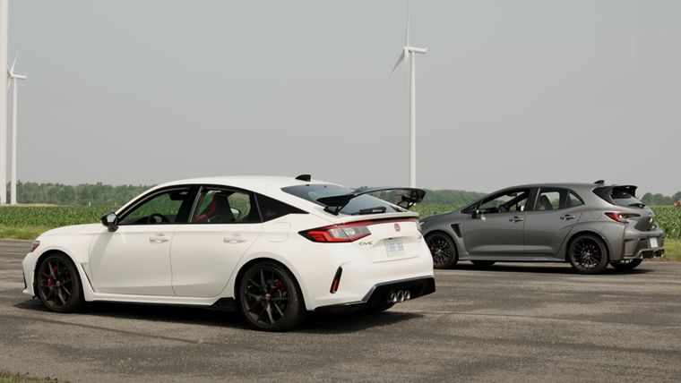 Toyota Corolla vs Honda Civic Foto: SamCarsLegion