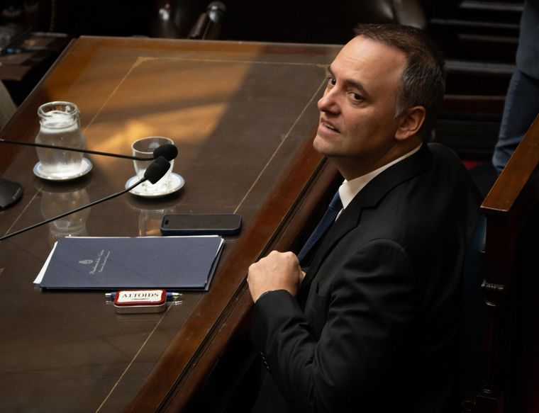 La oposición busca interpelarlo a Manuel Adorni&nbsp;