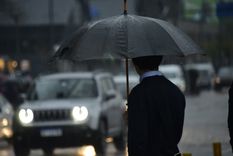 El Servicio Meteorológico Nacional (SMN) mantiene vigentes alertas por tormentas fuertes de diversa intensidad en el centro y oeste del país para este jueves.