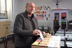 Omar Perotti quedó en segundo lugar en la elección para diputados por Santa Fé, detrás de la lista encabezada por la socialista Clara García Foto: Prensa Omar Perotti