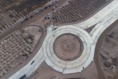 Obras viales en Mendoza. Doble vía del Este Obras viales en Mendoza. Doble vía del Este