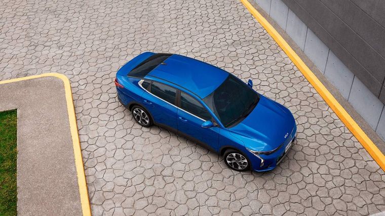 Kia K3 Sedan.