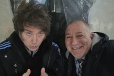 De Macri a Luis Juez: el nuevo compañero de milanesas de Javier Milei. Foto: X. De Macri a Luis Juez: el nuevo compañero de milanesas de Javier Milei. Foto: X.