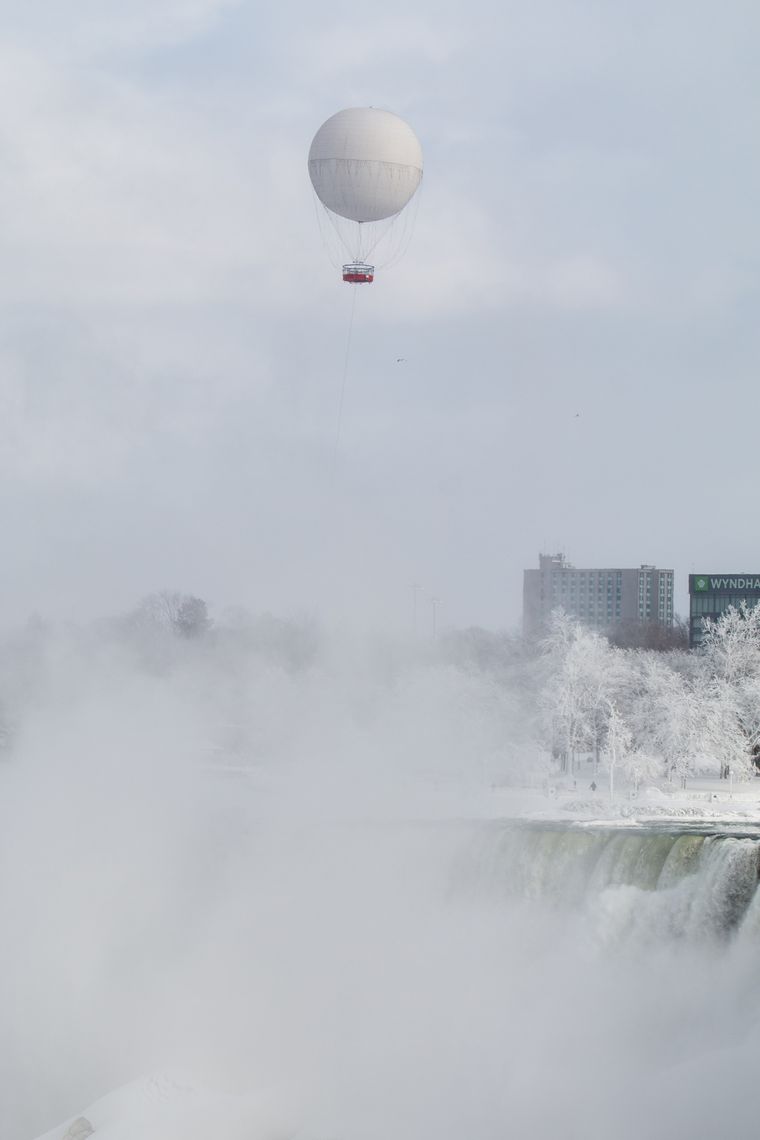 Así se ven las Cataratas del Niágara congeladas. Así se ven las Cataratas del Niágara congeladas.