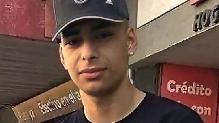Lucas González, el joven de 17 años asesinado cuando salió de un entrenamiento en el club Barracas Central. Foto: MDZ