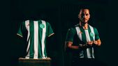 Chapecoense homenajeará a Atlético Nacional con una camiseta especial. Chapecoense homenajeará a Atlético Nacional con una camiseta especial.