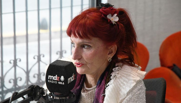 Vilma Rúpulo en los estudios de MDZ Radio. Foto: Rodrigo DAngelo / MDZ
